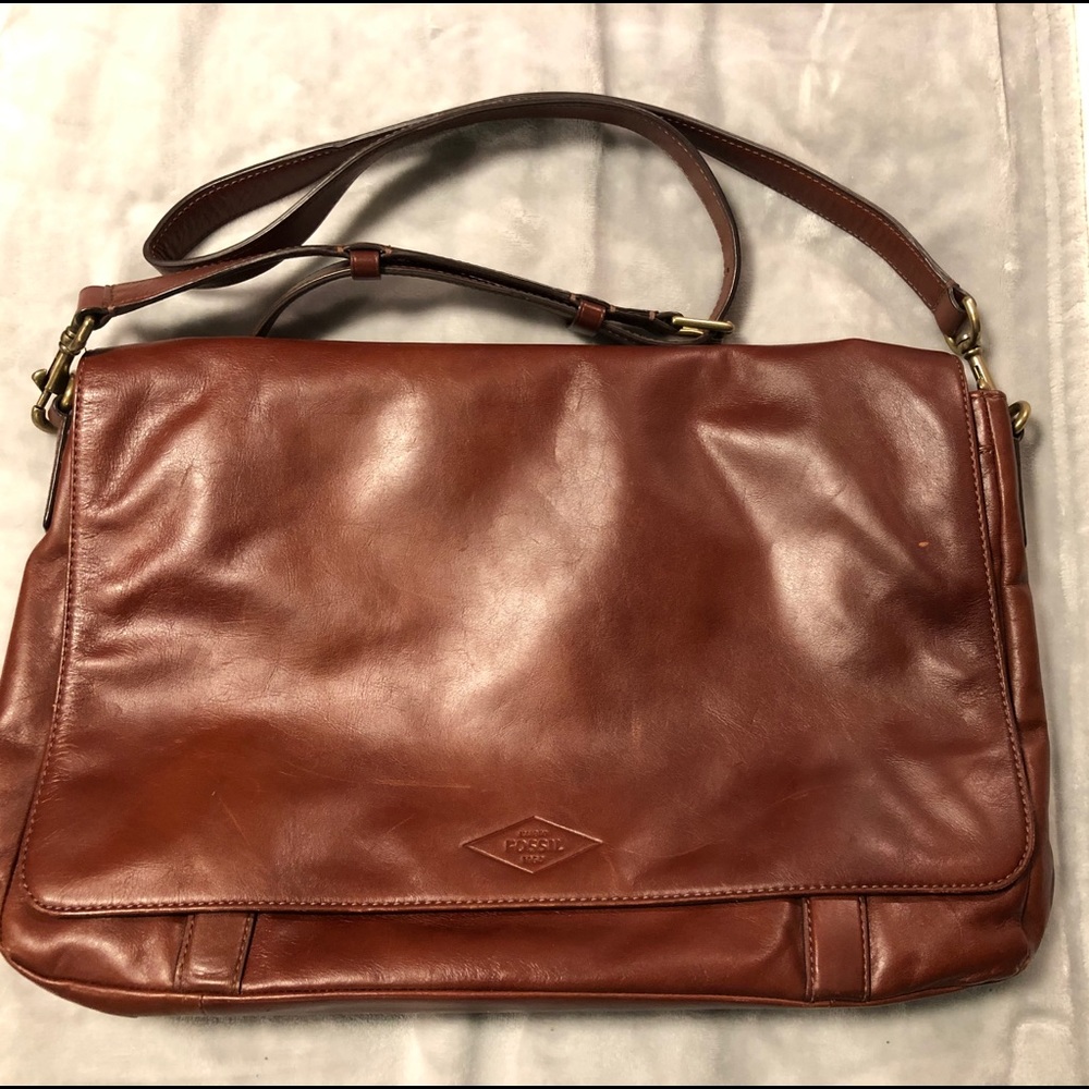 Fossil Messenger Bag